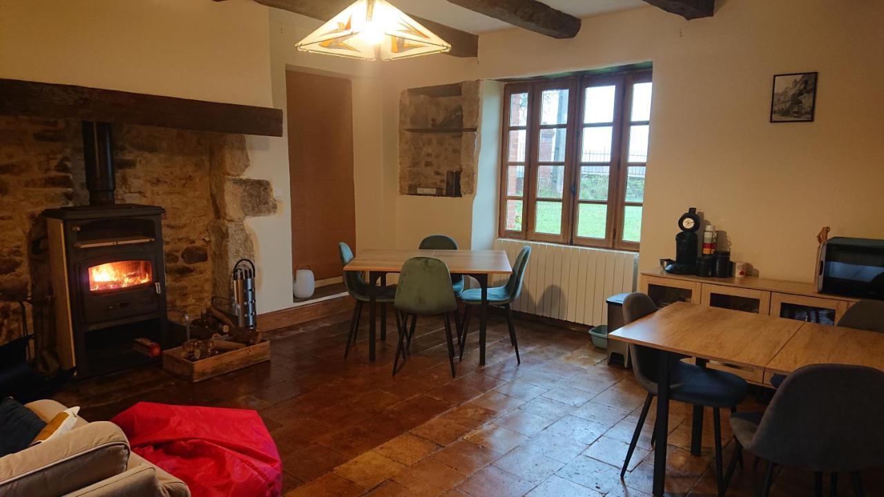 Gites & Chambres D'Hotes Peyrecout Laparrouquial Екстер'єр фото