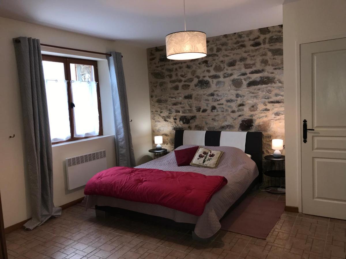 Gites & Chambres D'Hotes Peyrecout Laparrouquial Екстер'єр фото