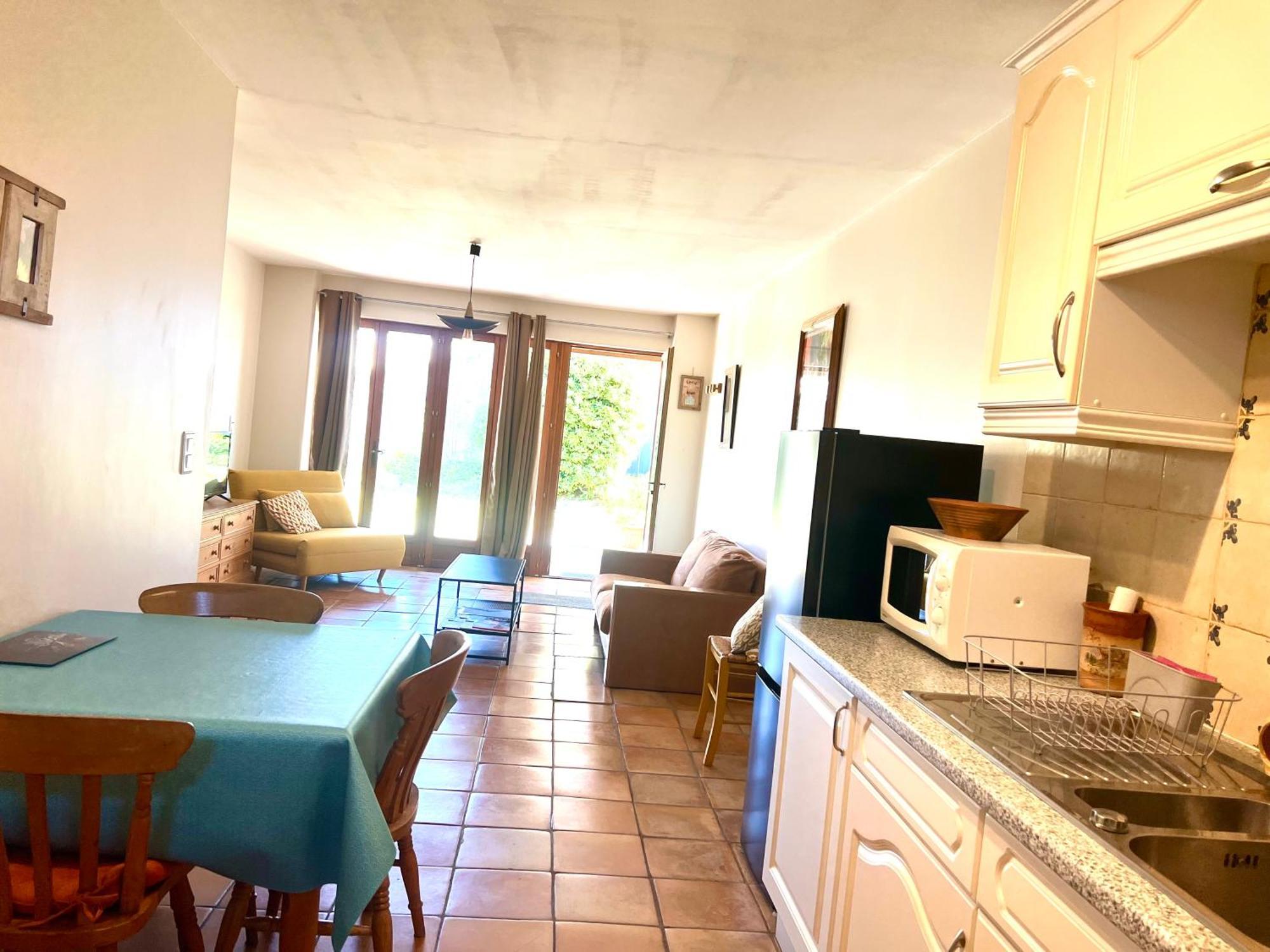 Gites & Chambres D'Hotes Peyrecout Laparrouquial Екстер'єр фото