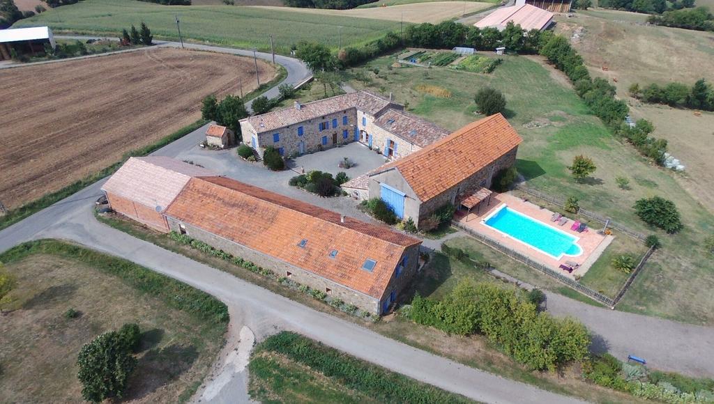 Gites & Chambres D'Hotes Peyrecout Laparrouquial Екстер'єр фото